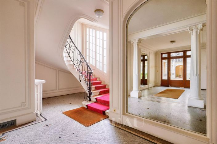 Image No.15-3 Bed Apartment for sale