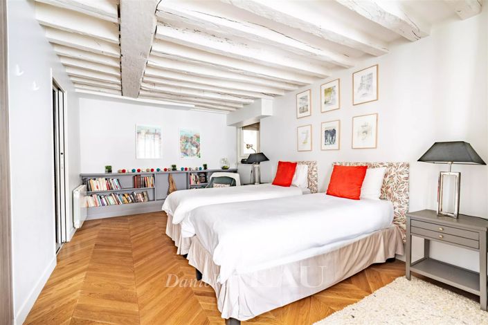 Image No.11-2 Bed Apartment for sale