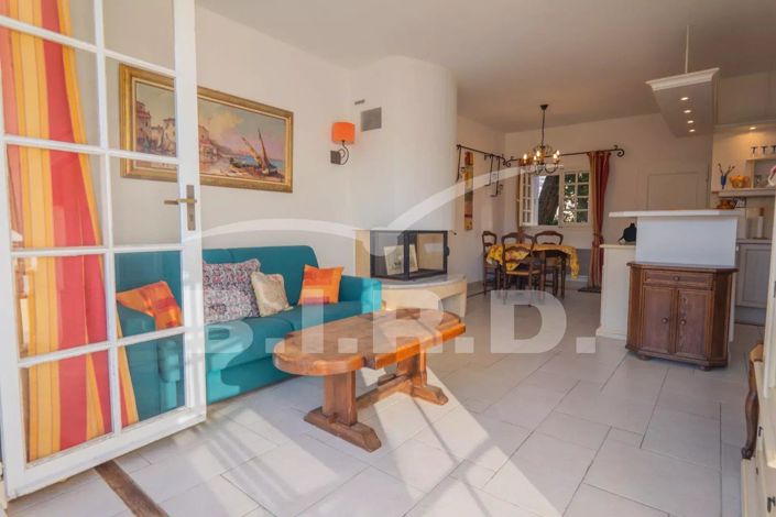 Image No.4-Maison de 2 chambres à vendre à Grimaud