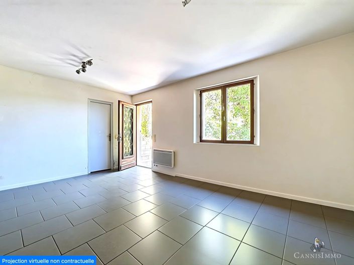 Image No.10-4 Bed House for sale