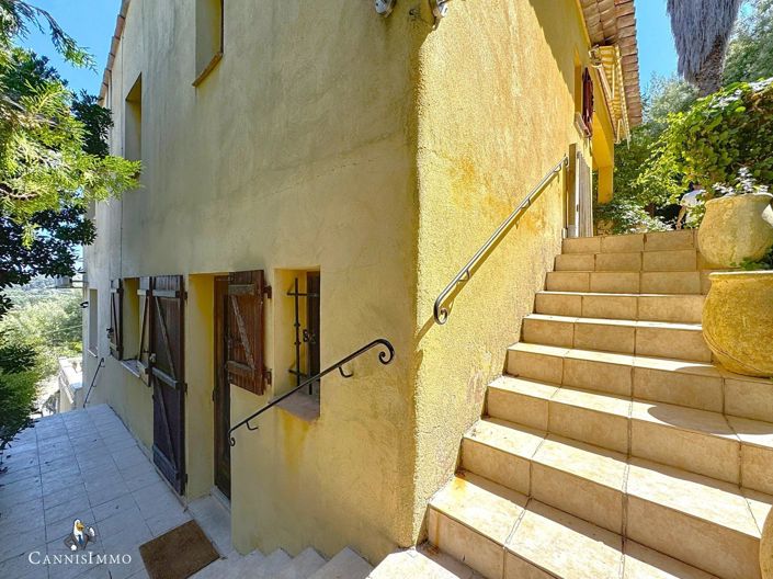 Image No.23-4 Bed House for sale