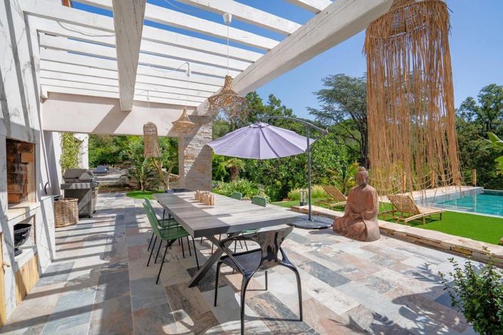 Image No.8-4 Bed House for sale