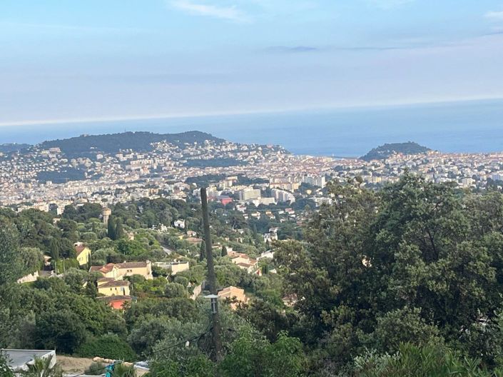 Image No.21-3 Bed House for sale