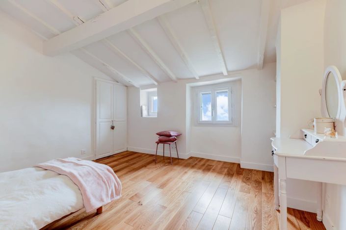 Image No.22-3 Bed House for sale