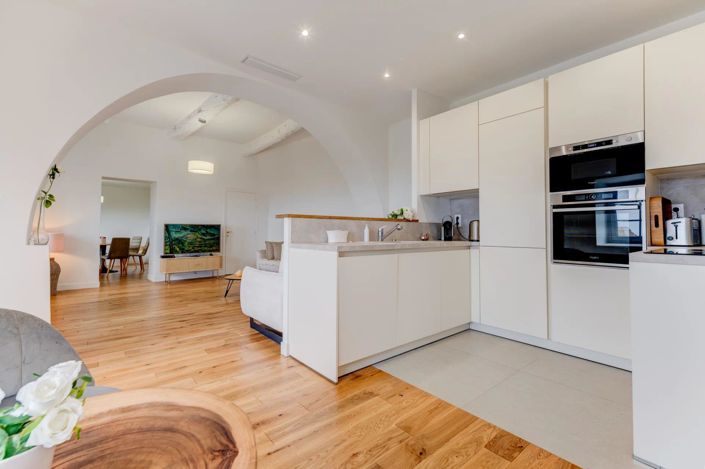 Image No.6-3 Bed House for sale