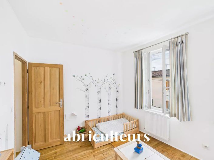 Image No.6-3 Bed House for sale