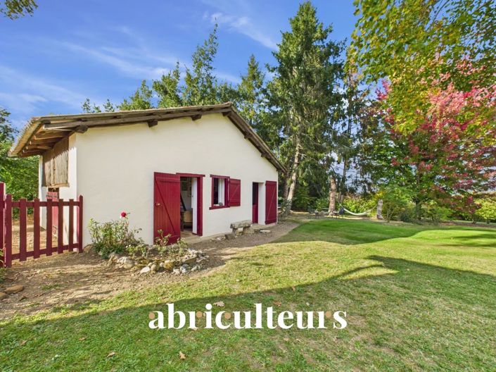 Image No.12-6 Bed House for sale