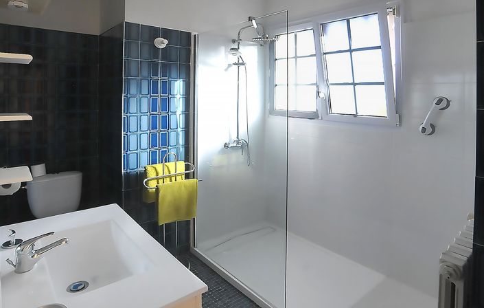 Image No.45-4 Bed House for sale