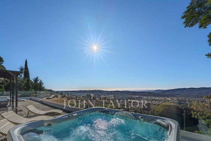 Image No.3-4 Bed House for sale