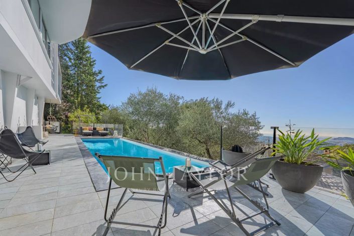 Image No.6-4 Bed House for sale