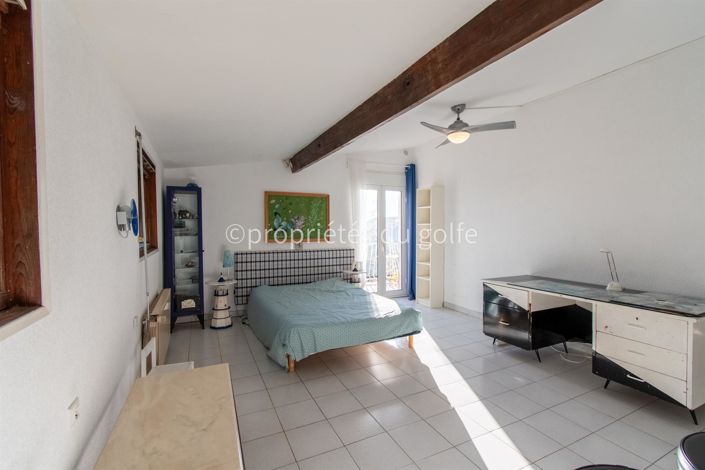 Image No.14-4 Bed House for sale