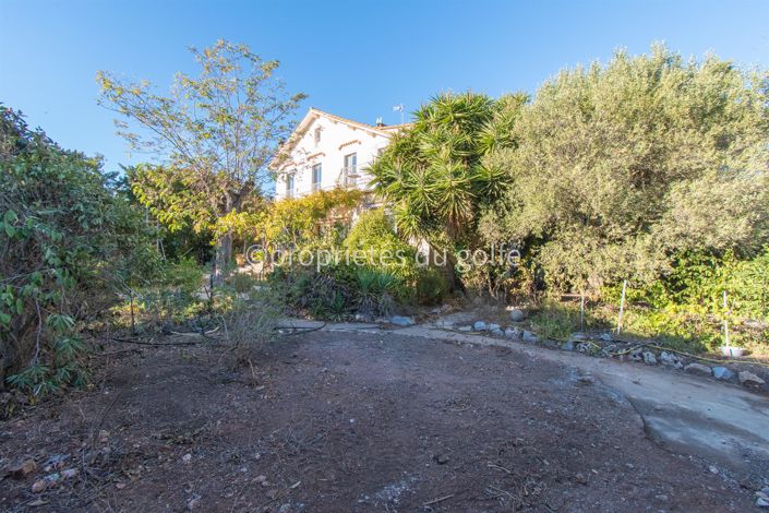 Image No.19-4 Bed House for sale