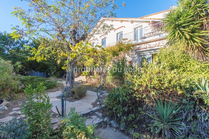 Image No.20-4 Bed House for sale