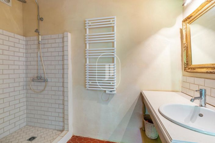 Image No.11-Maison de 5 chambres à vendre à Saint-Antonin-du-Var