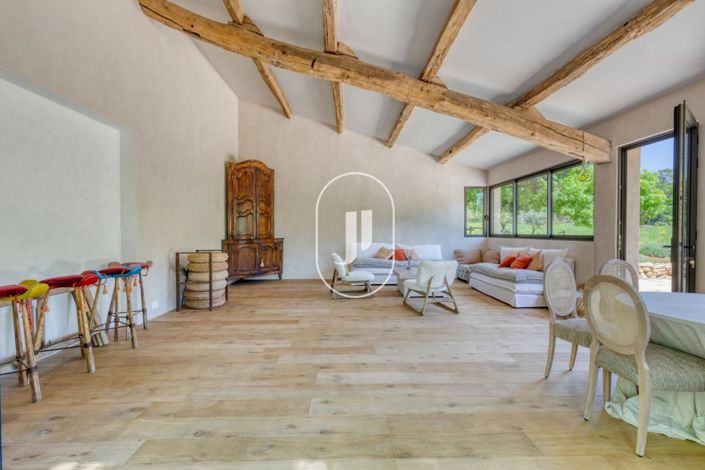 Image No.3-Maison de 5 chambres à vendre à Saint-Antonin-du-Var