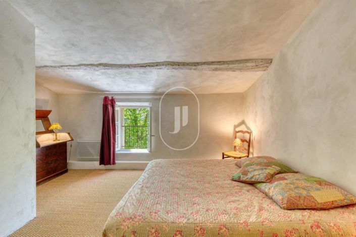 Image No.4-5 Bed House for sale