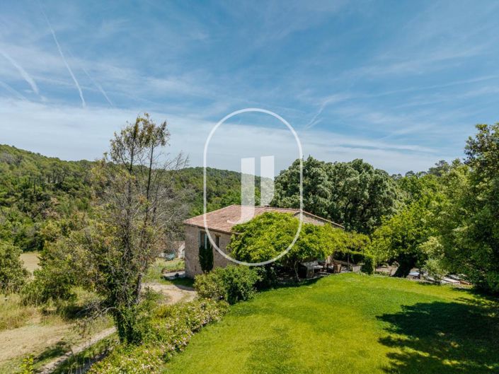 Image No.5-5 Bed Property for sale