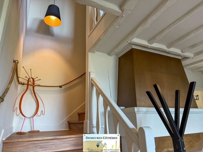 Image No.21-6 Bed House for sale