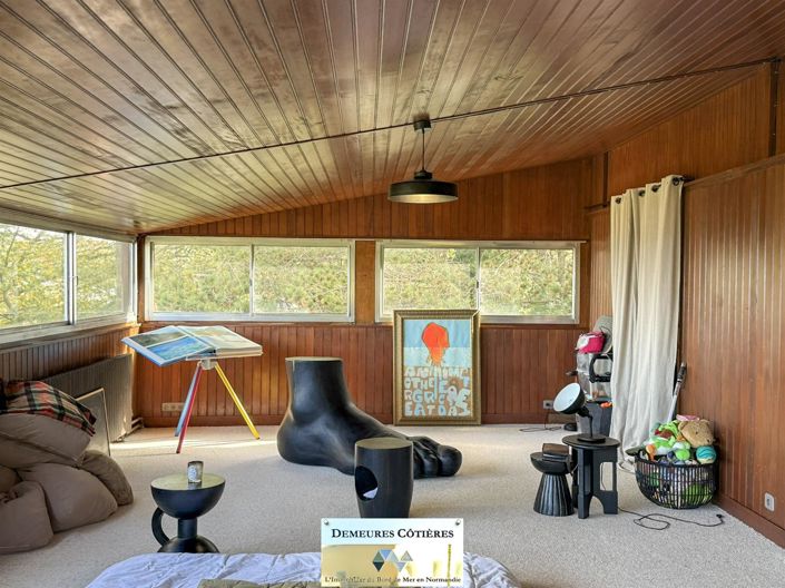 Image No.26-6 Bed House for sale