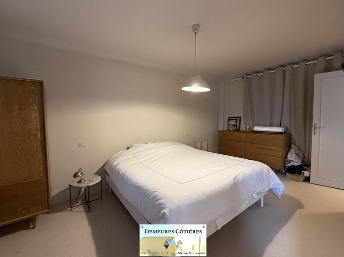 Image No.29-6 Bed House for sale