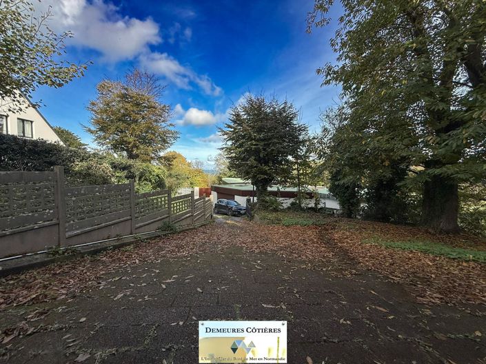 Image No.5-6 Bed House for sale