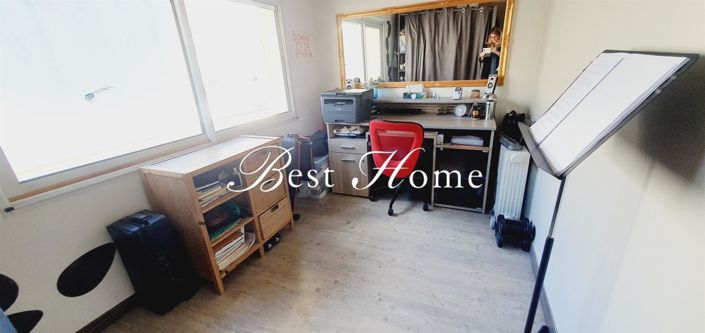 Image No.10-4 Bed House for sale