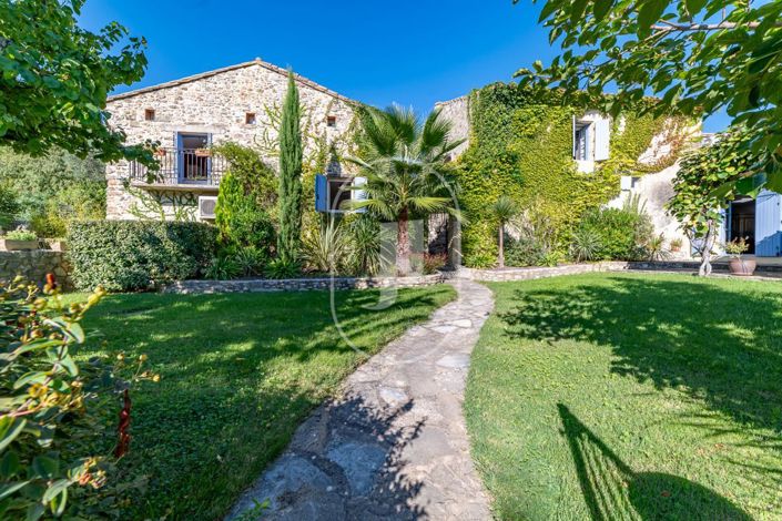 Image No.3-6 Bed House for sale