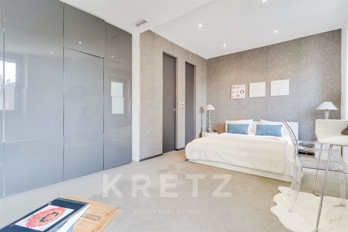 Image No.13-5 Bed House for sale