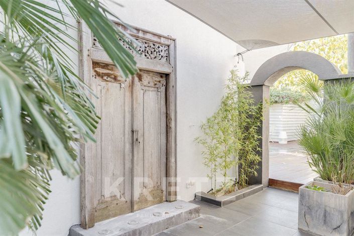 Image No.5-5 Bed House for sale