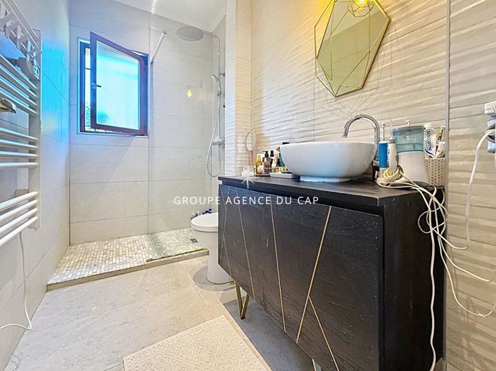 Image No.14-Maison de 4 chambres à vendre à Saint-Raphael