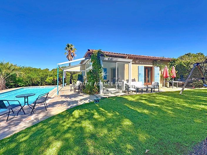 Image No.2-Maison de 4 chambres à vendre à Saint-Raphael