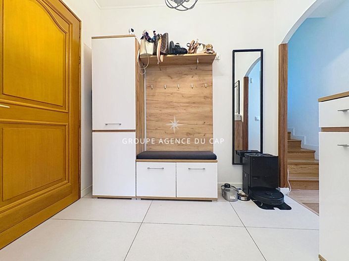 Image No.7-Maison de 4 chambres à vendre à Saint-Raphael