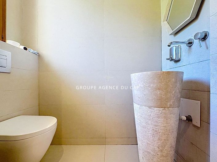 Image No.8-Maison de 4 chambres à vendre à Saint-Raphael