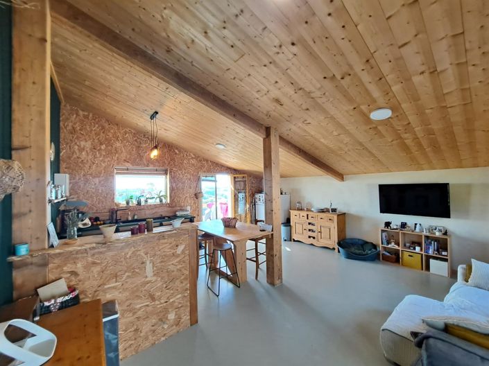 Image No.18-4 Bed House for sale