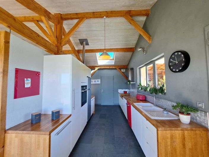 Image No.9-4 Bed House for sale