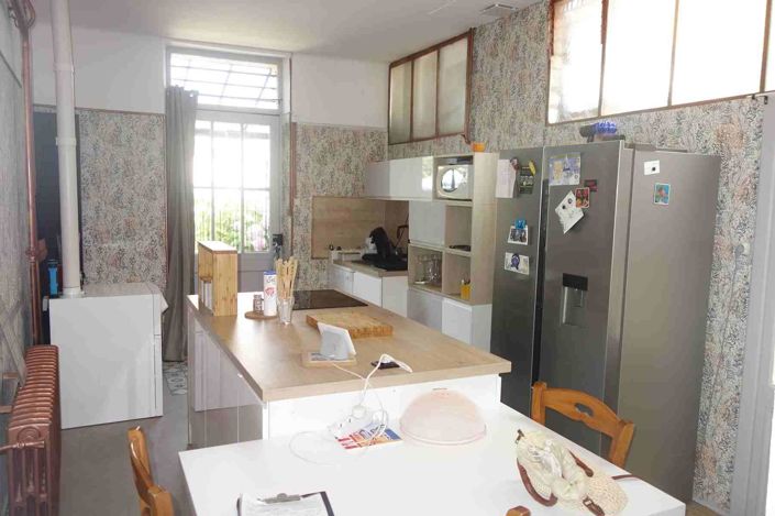 Image No.10-4 Bed House for sale