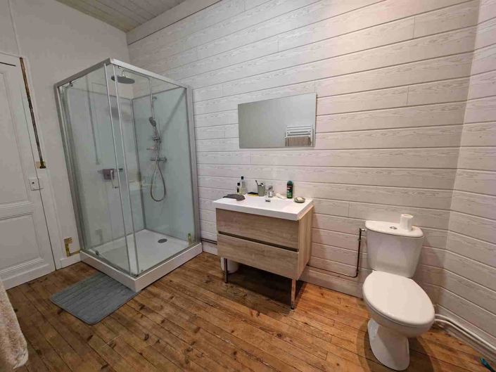 Image No.17-4 Bed House for sale