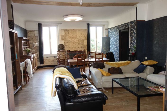 Image No.8-4 Bed House for sale