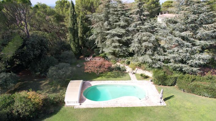 Image No.25-5 Bed Property for sale