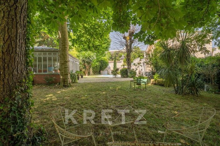 Image No.3-6 Bed House for sale