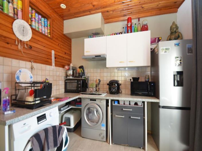 Image No.10-8 Bed House for sale