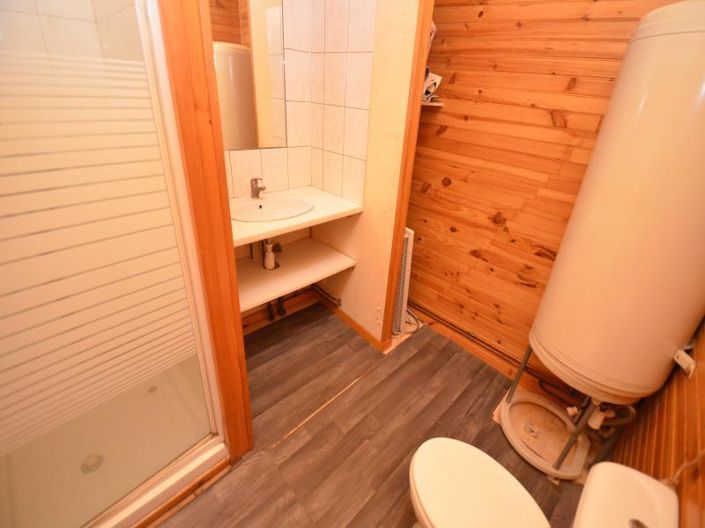 Image No.14-8 Bed House for sale