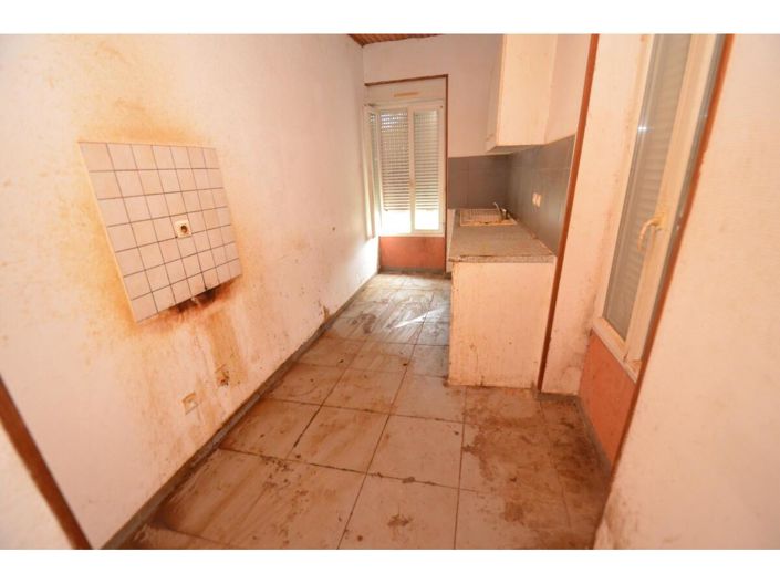 Image No.20-8 Bed House for sale