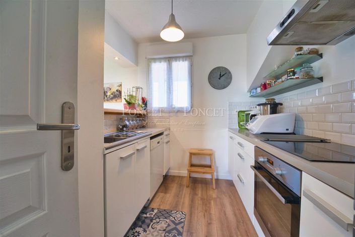 Image No.6-3 Bed Apartment for sale