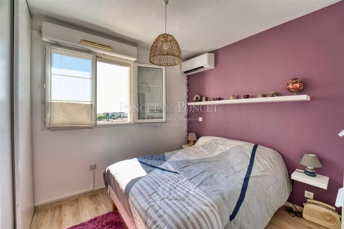 Image No.8-Apartment for sale