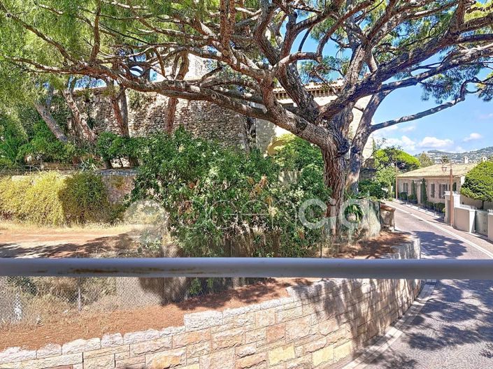 Image No.5-Appartement de 2 chambres à vendre à Cannes