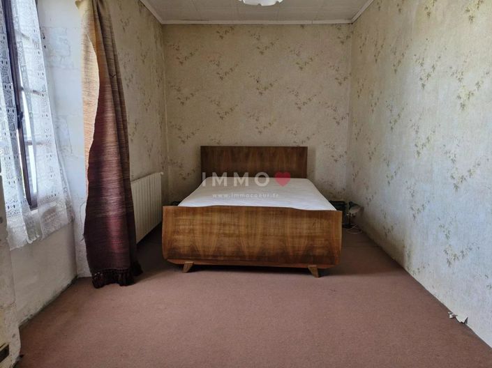 Image No.9-5 Bed House for sale