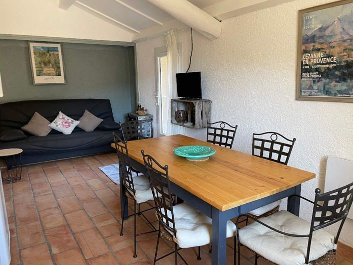 Image No.15-12 Bed House for sale