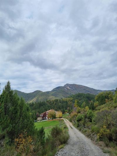 Image No.26-12 Bed House for sale