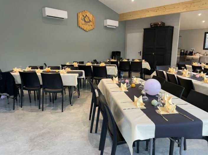 Image No.4-12 Bed House for sale